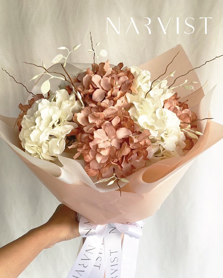 ช่อดอกไม้ประดิษฐ์