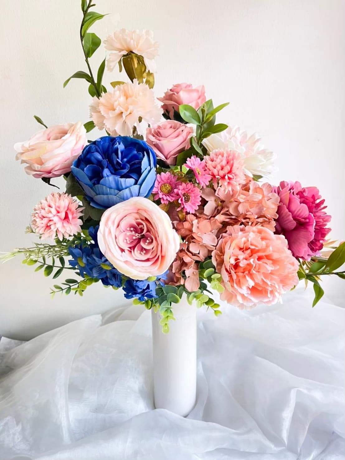 แจกันดอกไม้ประดิษฐ์