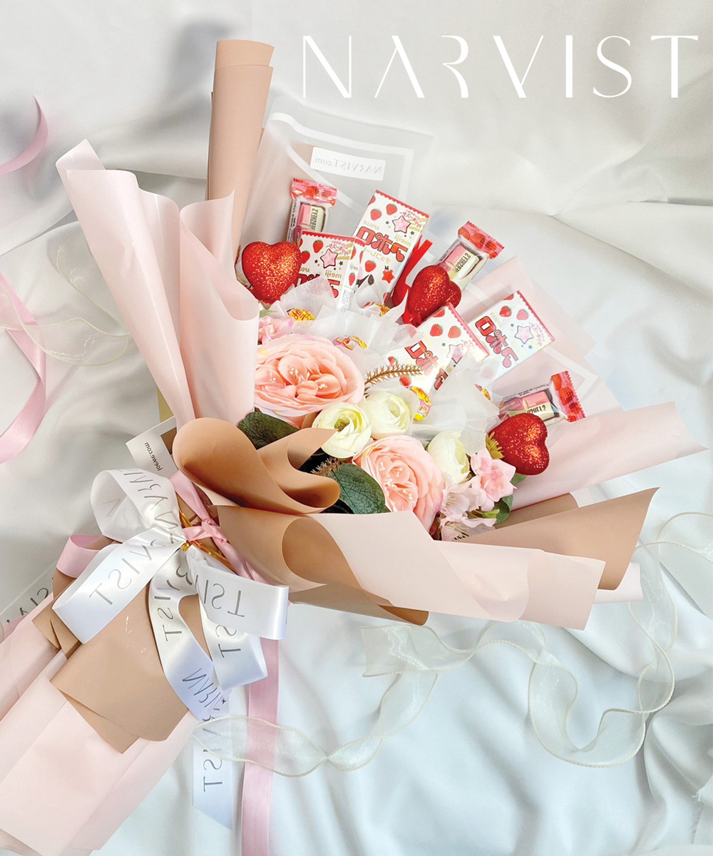 Happy Valentine's ดอกไม้ประดิษฐ์ NV16 ชุดดอกไม้วาเลนไทน์ ช่อขนม สั่งล่วงหน้า 24 ชั่วโมง