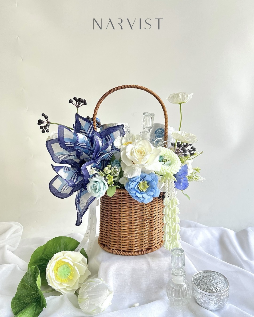 ชุดสงกรานต์ รดน้ำดำหัว สรงน้ำพระ NSK06