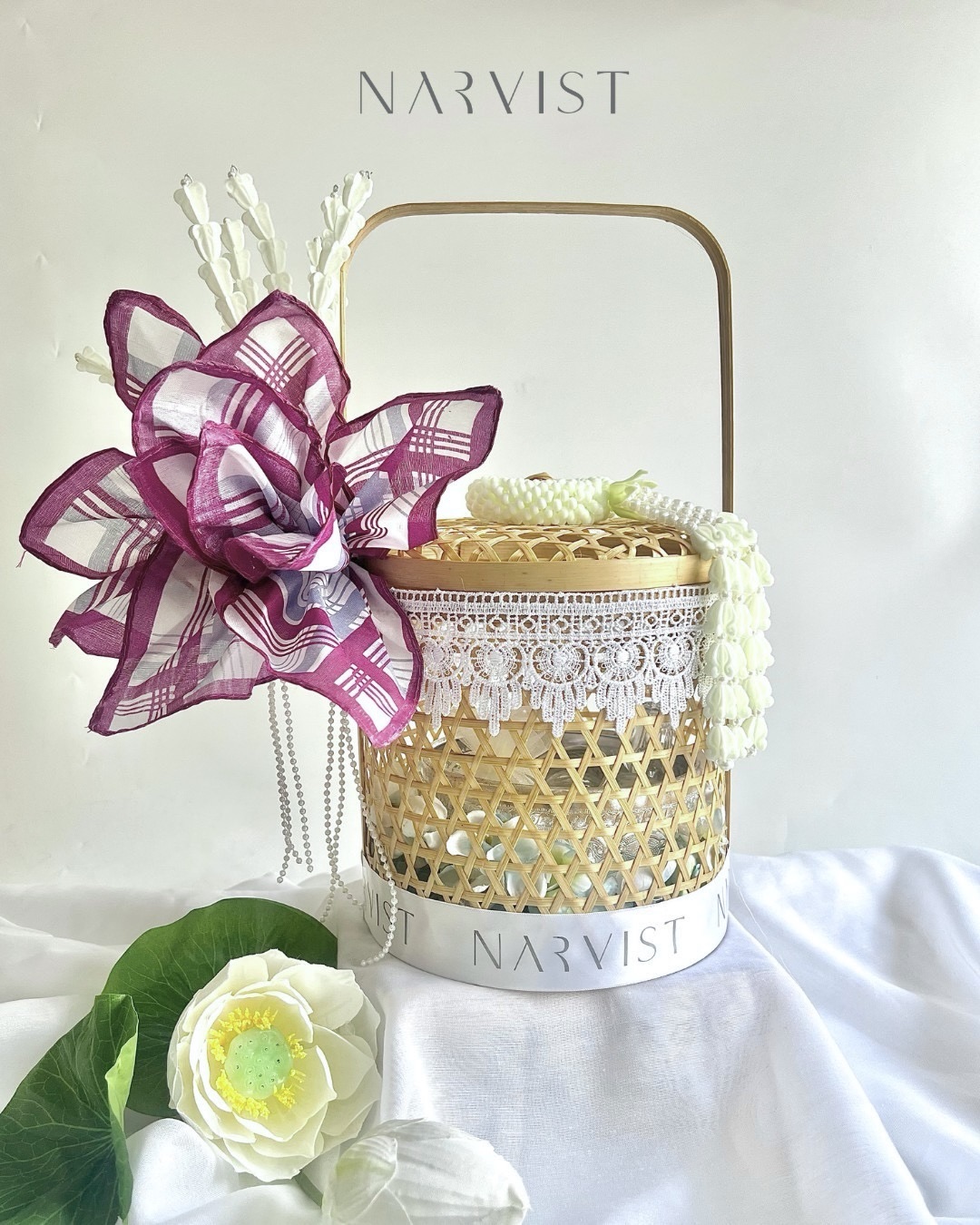 ชุดสงกรานต์ รดน้ำดำหัว สรงน้ำพระ NSK09