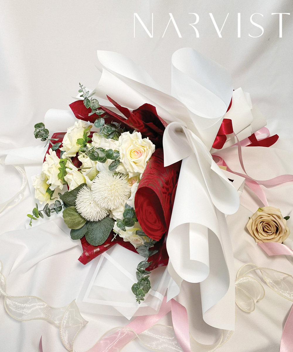 NV09 Happy Valentine's ดอกไม้ประดิษฐ์ ชุดดอกไม้วาเลนไทน์ ช่อกุหลาบขาว