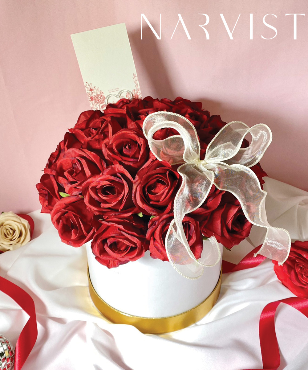 Happy Valentine's ดอกไม้ประดิษฐ์ NV11 ชุดดอกไม้วาเลนไทน์ กล่องกุหลาบแดง